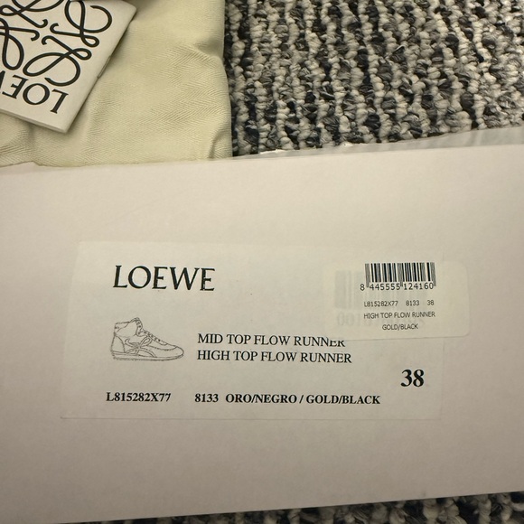 Loewe Beige, White & Black Retro Runner Sneakers High Top size 38 full set - Picture 3 of 10